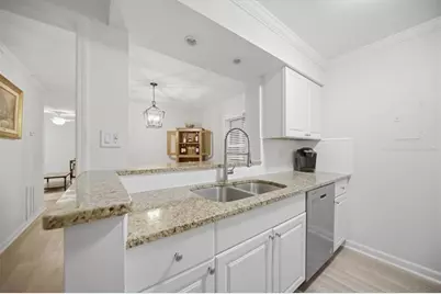 32 Arpege Way NW #32, Atlanta, GA 30327 - Photo 8