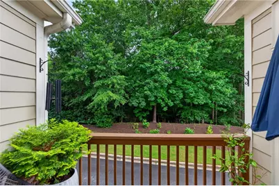 7690 Willoughby Court, Alpharetta, GA 30005 - Photo 2