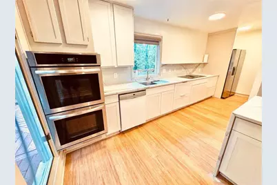 [Address not provided], Atlanta, GA 30328 - Photo 32
