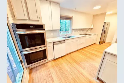 [Address not provided], Atlanta, GA 30328 - Photo 16