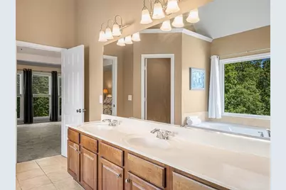 8970 Riverwood Lane, Gainesville, GA 30506 - Photo 18