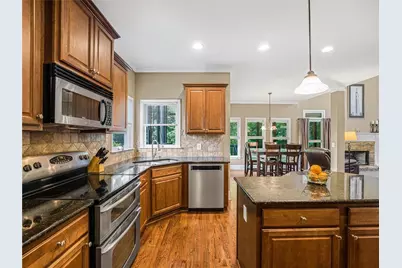 8970 Riverwood Lane, Gainesville, GA 30506 - Photo 18