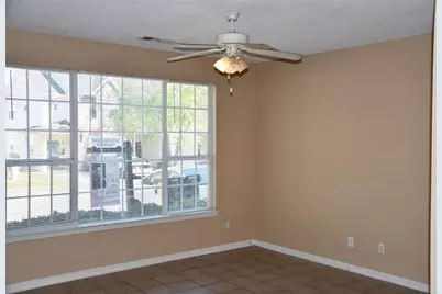 11322 Michelle Way, Hampton, GA 30228 - Photo 10