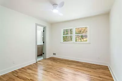 4956 Mountclaire Road, Stone Mountain, GA 30087 - Photo 36