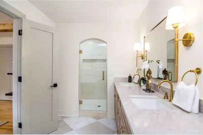 4956 Mountclaire Road, Stone Mountain, GA 30087 - Photo 32