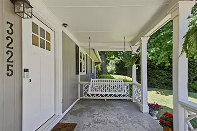3225 Caldwell Road NE, Brookhaven, GA 30319 - Photo 4