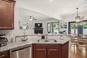 5140 Breezewood Cir, Alpharetta, GA 30004 - Photo 14