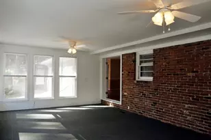 1278 Fairhill Ln, Brookhaven, GA 30319 - Photo 2
