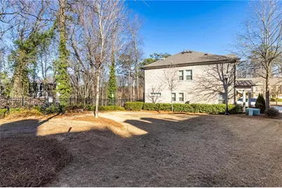823 Canterbury Overlook, Atlanta, GA 30324 - Photo 58