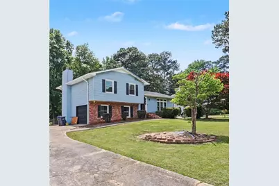 5913 Old Forrest Way, Douglasville, GA 30135 - Photo 2