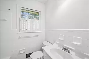 2238 Springwood Dr, Decatur, GA 30033 - Photo 32