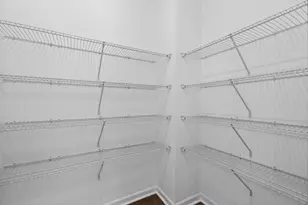 625 Oak Bluff Dr, Cumming, GA 30040 - Photo 4