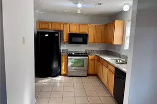 5663 Windfall Ln, Lithonia, GA 30058 - Photo 4