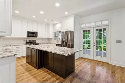 934 Chesterfield Place NW, Marietta, GA 30064 - Photo 10