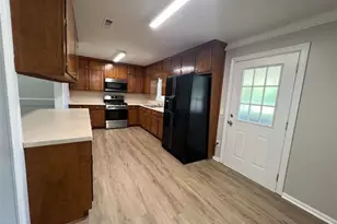 1104 Christian Circle, Conyers, GA 30013 - Photo 6