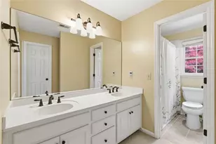 2570 Club Springs Dr, Roswell, GA 30076 - Photo 28