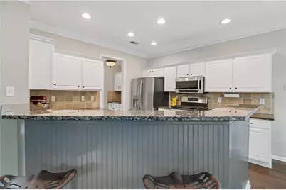 3899 Lake Ruby Lane, Suwanee, GA 30024 - Photo 4
