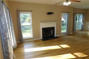 1005 Linam Ave SE, Atlanta, GA 30315 - Photo 8