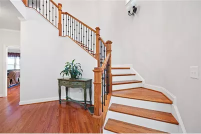 307 Cornerstone Trace, Woodstock, GA 30188 - Photo 4