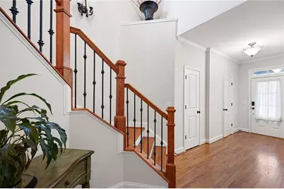 307 Cornerstone Trace, Woodstock, GA 30188 - Photo 4