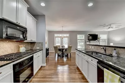 2404 Strand Avenue, Lawrenceville, GA 30043 - Photo 8