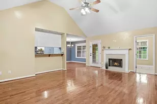 7154 Cedar Hill Dr, Gainesville, GA 30507 - Photo 8