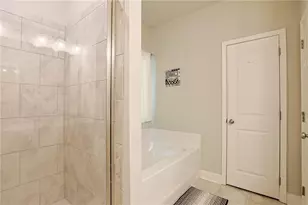 20 Hawthorn Ln, Covington, GA 30014 - Photo 28