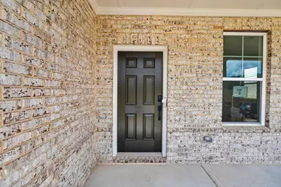 630 Nichols Farm Circle, Dacula, GA 30019 - Photo 2