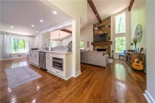 4419 Wood Creek Dr, Marietta, GA 30062 - Photo 2
