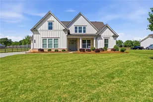 77 Wallace Dr, Winder, GA 30680 - Photo 1