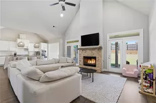 77 Wallace Dr, Winder, GA 30680 - Photo 4