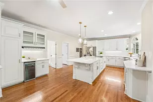 3885 Grey Abbey Dr, Alpharetta, GA 30022 - Photo 12