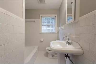 1667 Beacon Hill Boulevard NE, Atlanta, GA 30329 - Photo 20