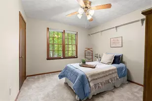 3379 Mountain Hollow Dr, Marietta, GA 30062 - Photo 32