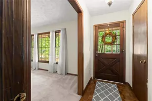 3379 Mountain Hollow Dr, Marietta, GA 30062 - Photo 4