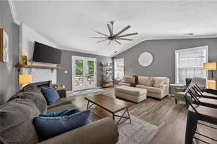 2940 Northcliff Dr, Suwanee, GA 30024 - Photo 2