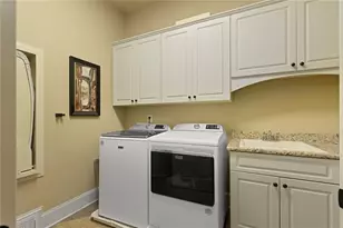 5623 Brendlynn Dr, Suwanee, GA 30024 - Photo 42