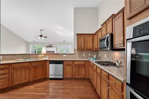 4213 Brentwood Dr, Buford, GA 30518 - Photo 8