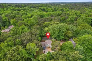 3687 Foxwood Rd, Peachtree Corners, GA 30096 - Photo 148