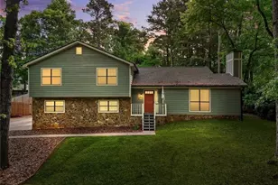 3687 Foxwood Rd, Peachtree Corners, GA 30096 - Photo 4