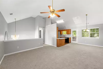 1090 Drawbridge Drive, Riverdale, GA 30296 - Photo 8