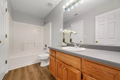 1090 Drawbridge Drive, Riverdale, GA 30296 - Photo 16