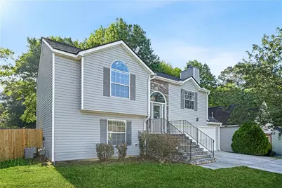 1090 Drawbridge Drive, Riverdale, GA 30296 - Photo 2