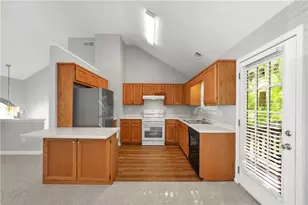 1090 Drawbridge Dr, Riverdale, GA 30296 - Photo 12