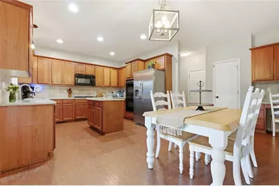 504 Crestview Court, Canton, GA 30115 - Photo 4
