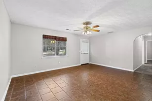 120 Woodcrest Dr, Covington, GA 30016 - Photo 6