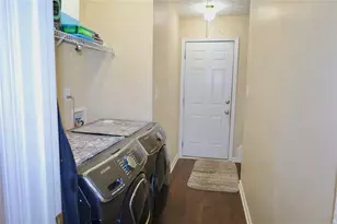 876 Ashton Oak Cir, Stone Mountain, GA 30083 - Photo 18