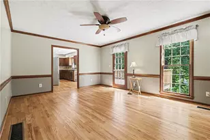 993 Coach House Dr, Tucker, GA 30084 - Photo 8