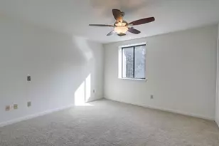 300 Johnson Ferry Rd, Atlanta, GA 30328 - Photo 4