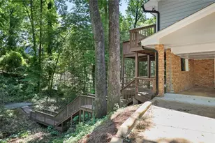 110 Bonnie Ln NE, Sandy Springs, GA 30328 - Photo 34